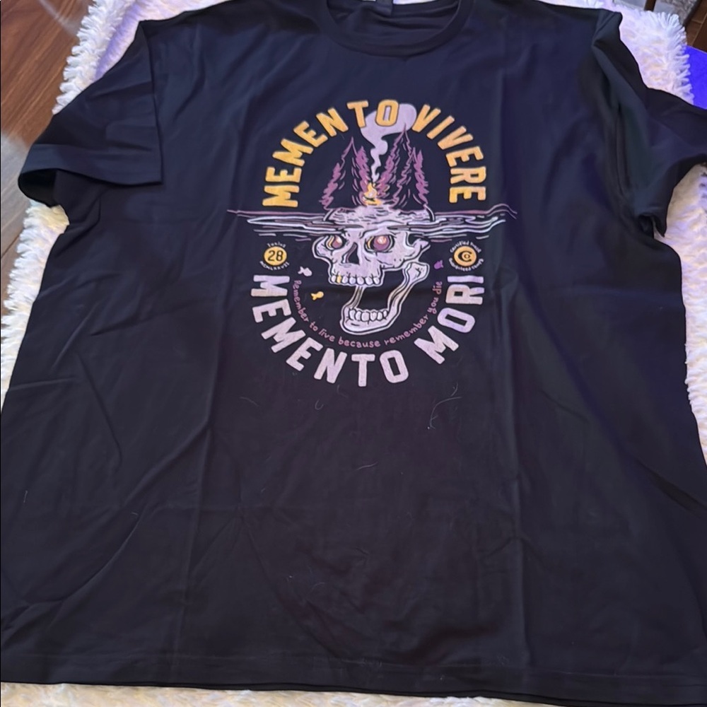 Memento Vivere Memento Mori Essential T-Shirt